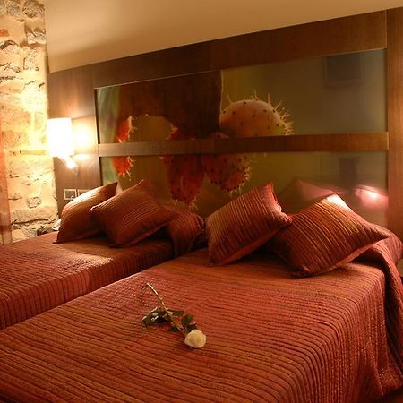 Hotel Los Usias Dos Torres Cameră foto